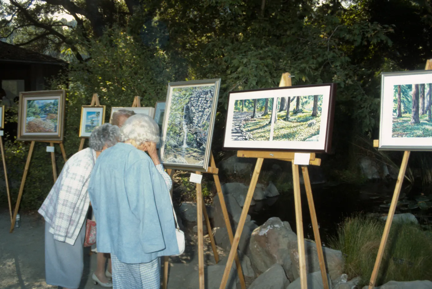 Art Inspired in the Garden Fundraiser