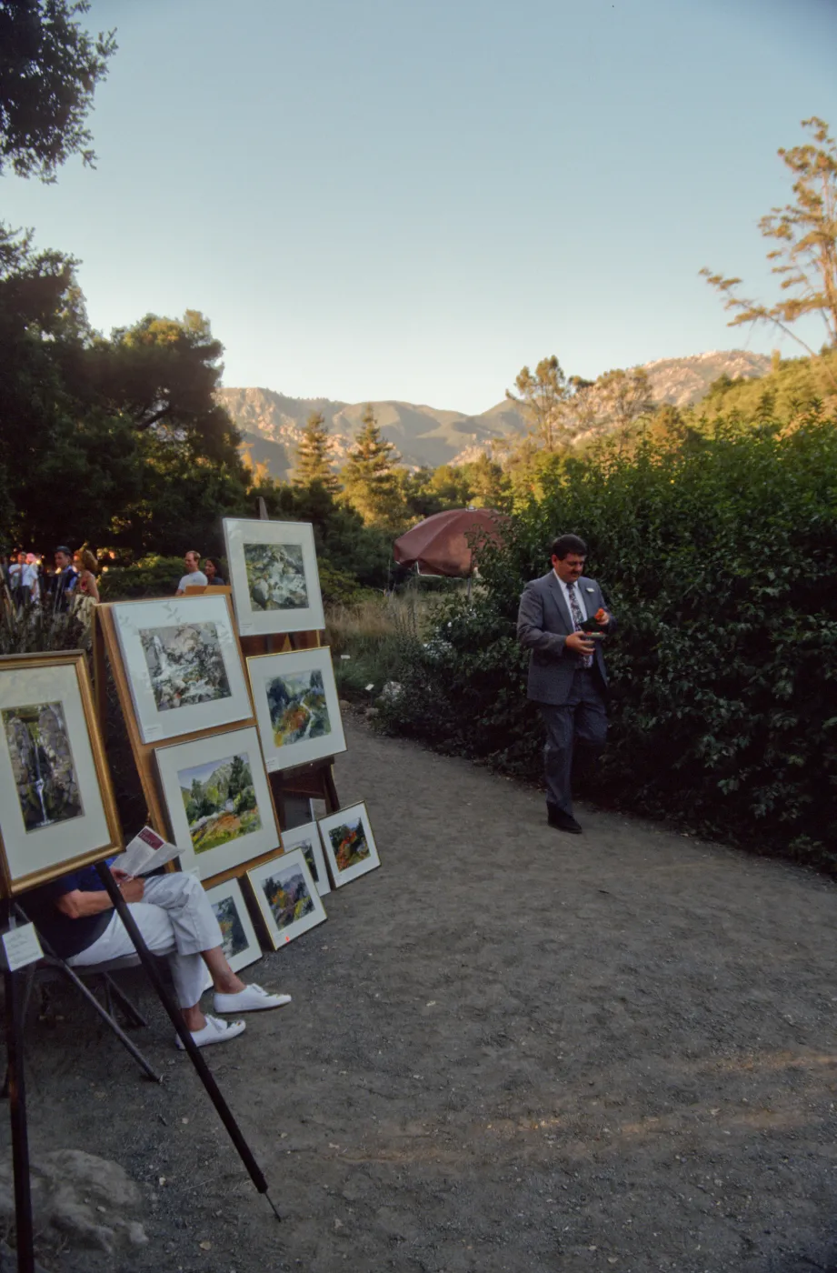 Art Inspired in the Garden Fundraiser
