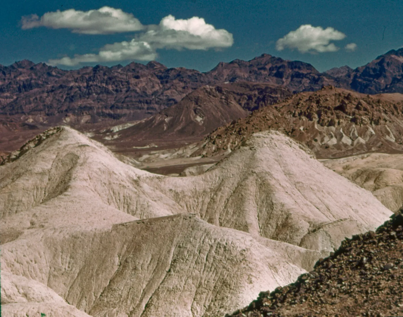 DV10-3 20-Mule Team Canyon, Death Valley, California'