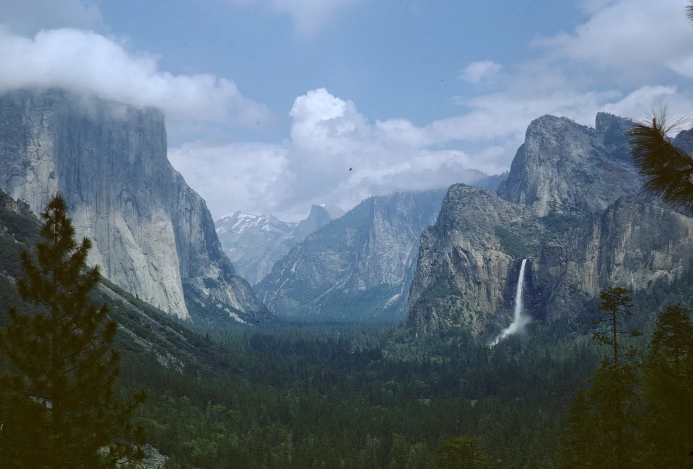 Yosemite Valley, Bridalveil Fall and El Capitan