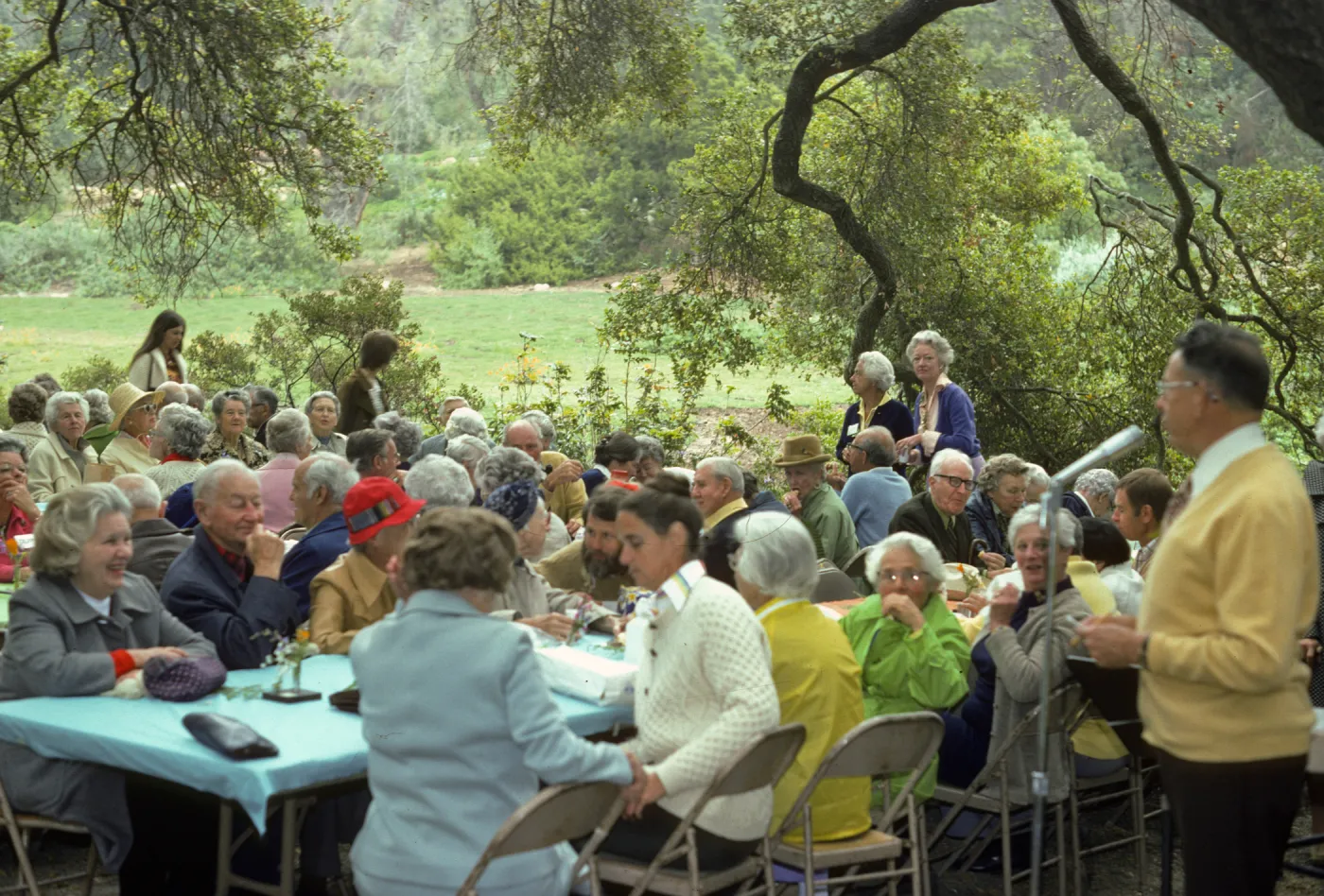 Dr. Bertram Thomas, SBBG Members Day Picnic, 1977, under the oaks