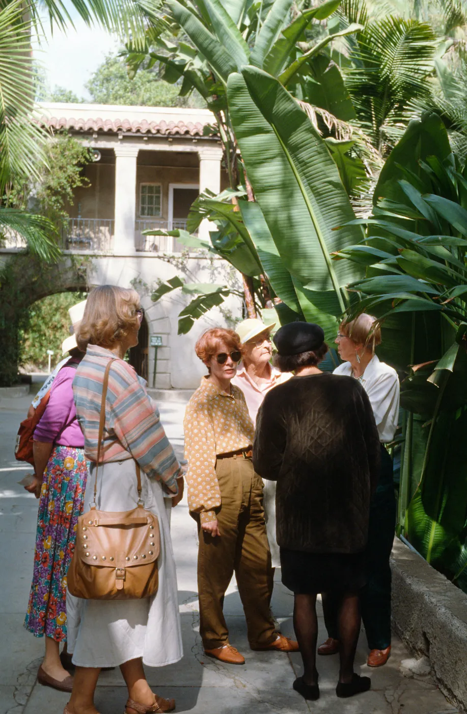 Docent field trip to Virginia Robinson Gardens, Beverly Hills