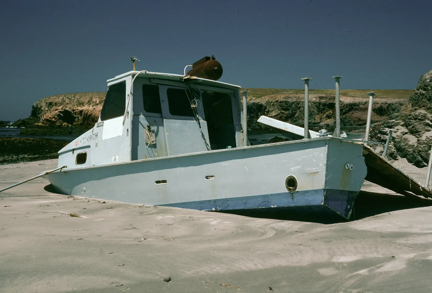 Santa Cruz Island, shipwreck, West end of Forneys Cove