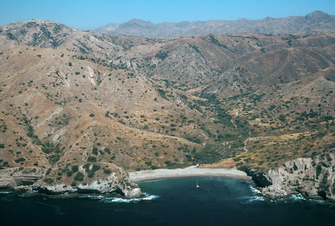 Coches Prietos Canyon, Santa Cruz Island