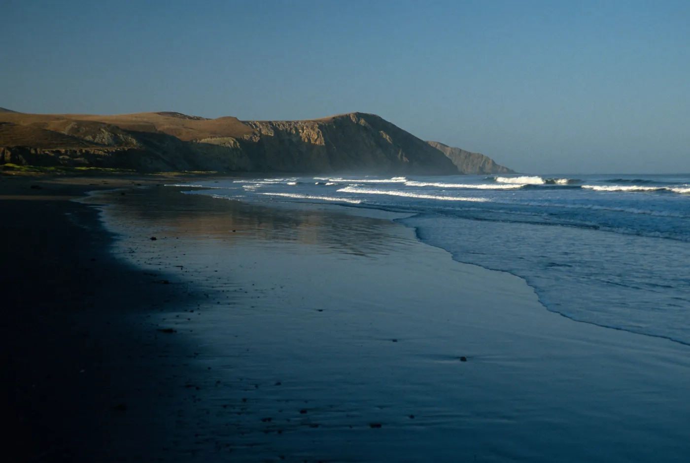 Santa Cruz Island, Christy Beach, early morning