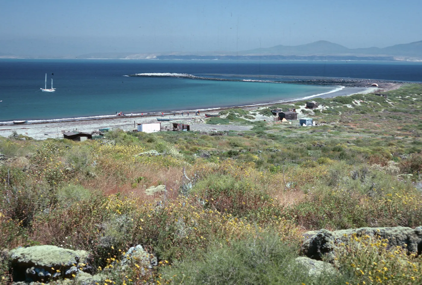 San Martin Island, fishing village, Hasslers Cove