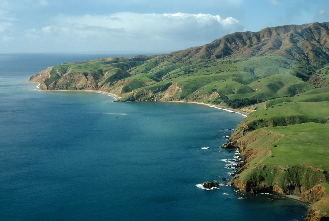 Smugglers Cove, Santa Cruz Island