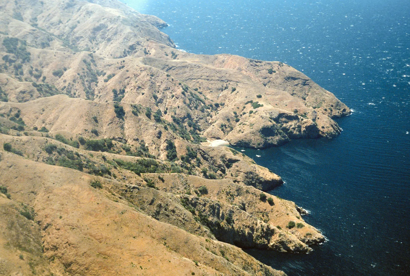 North shore, Santa Cruz Island