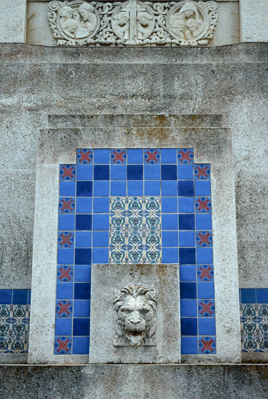 Catalina tiles, Wrigley Memorial, Avalon Canyon, Catalina Island