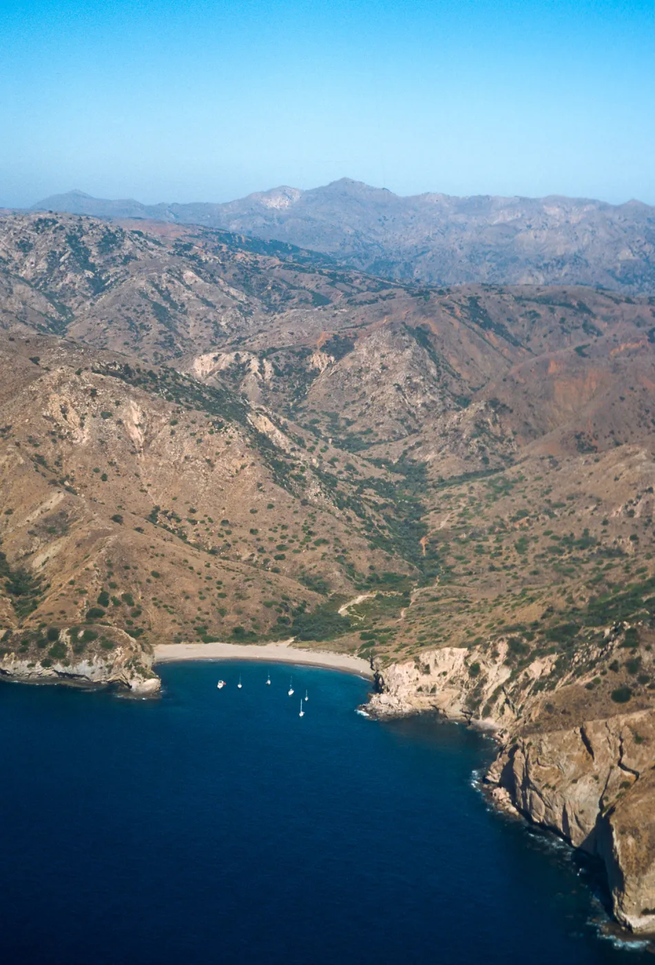Coches Prietos, Anchorage, Santa Cruz Island