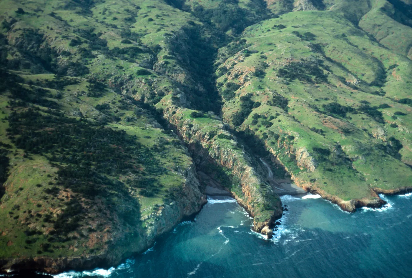 Twin Harbors, Santa Cruz Island