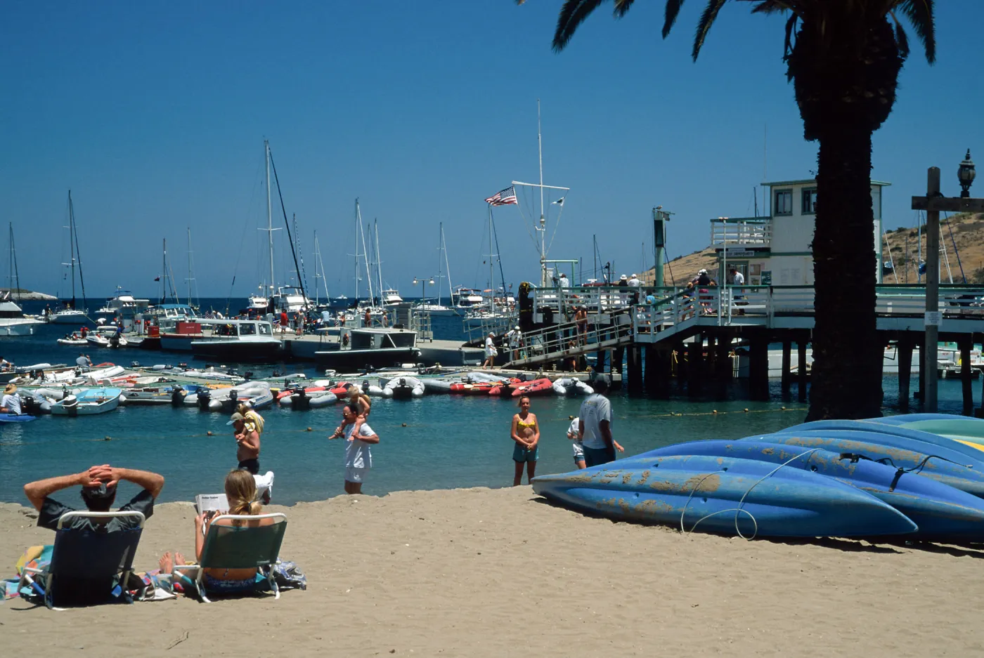 beach & pier, Two Harbors, Catalina Island