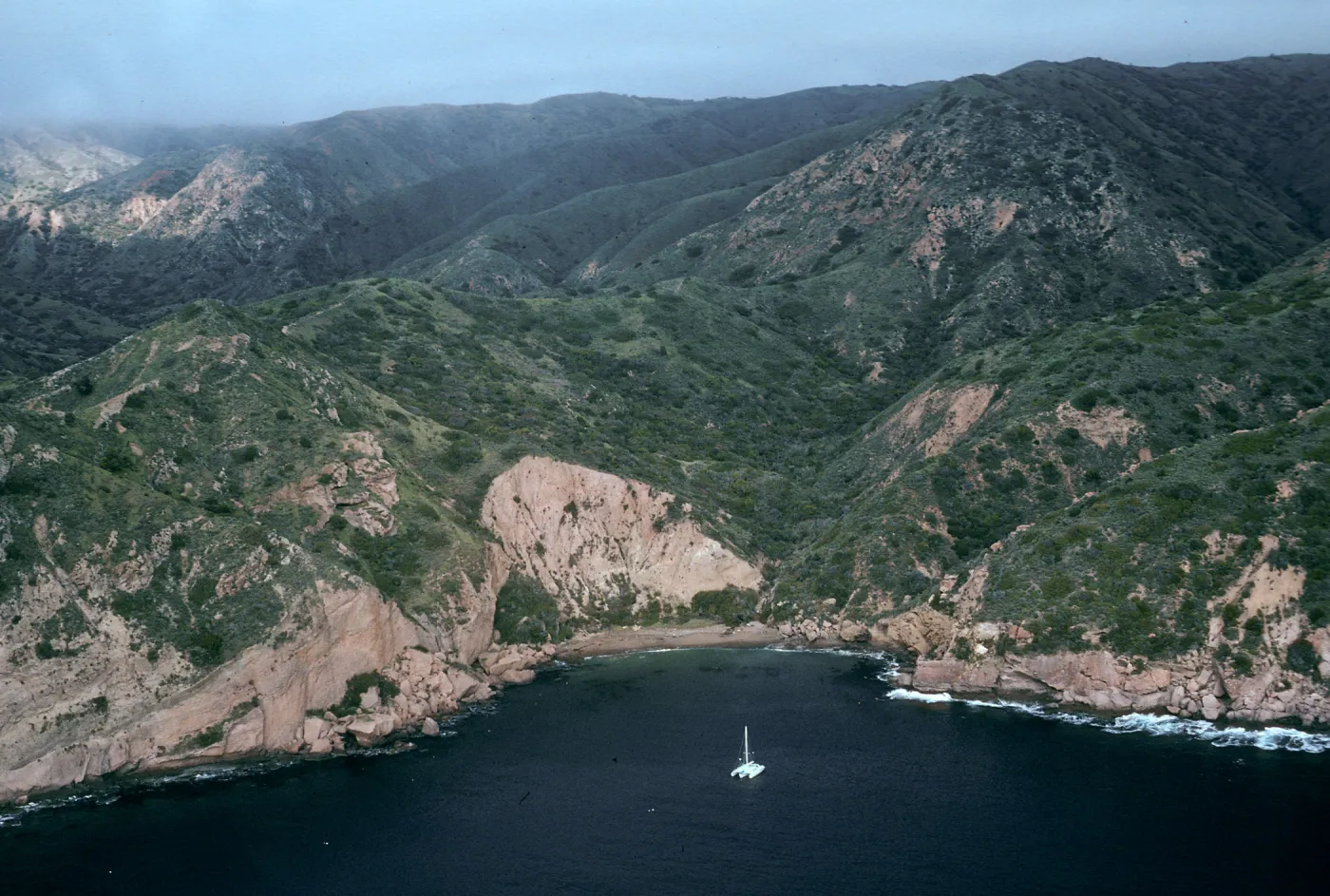 Alberts Anchorage, Santa Cruz Island