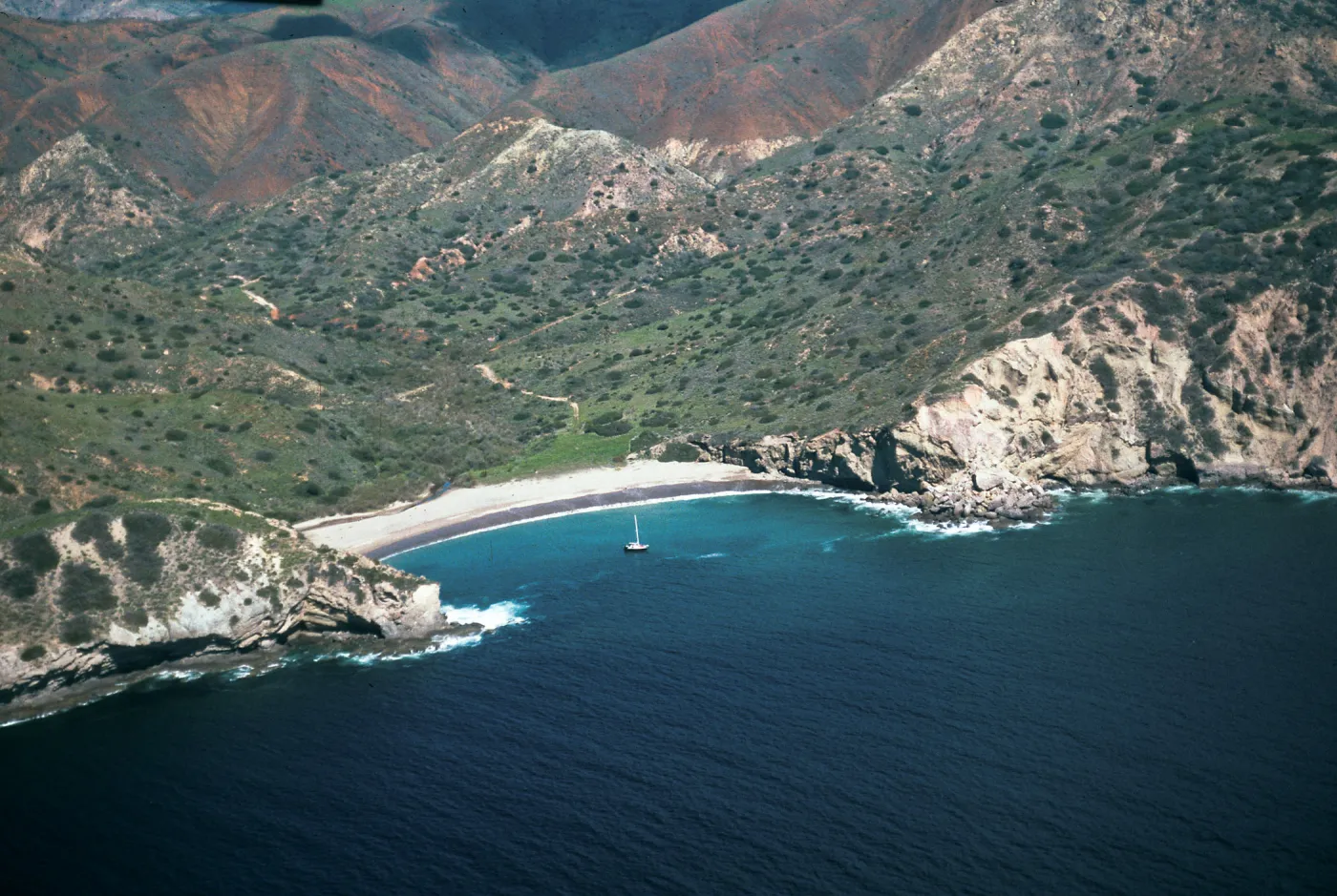 Coches Prietos, Santa Cruz Island