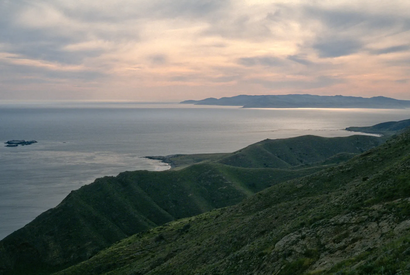 Santa Rosa, Gull Islands from ridge, West of Alamos Canyon, Santa Cruz Island