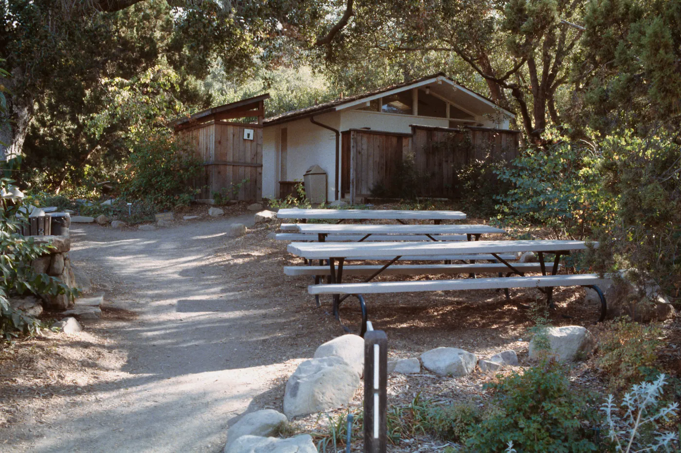 picnic area, SBBG