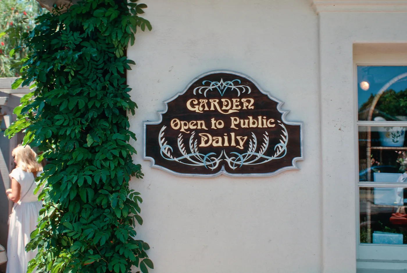 Sherman Library & Gardens