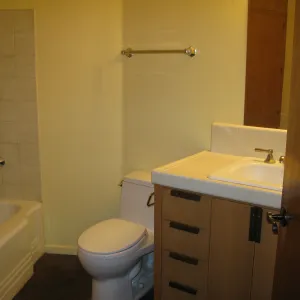 Guild House front bathroom