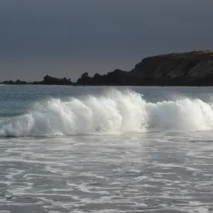 breaking waves, San Clemente Island, SBBG Research 2005