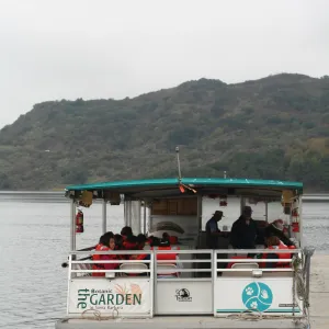SBBG boat, Lake Casitas, SBBG education tours, 2005-2006