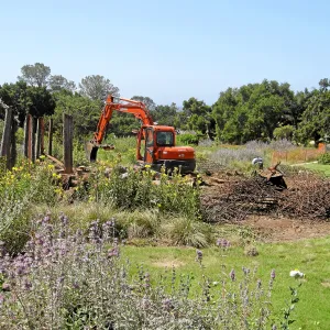 Deconstruction of the Herb Parker sculpture