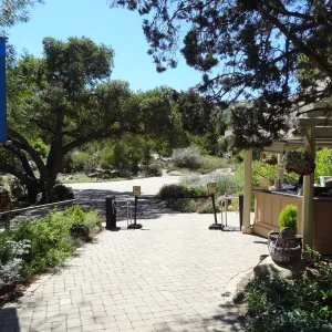 SBBG Entrance Kiosk and path