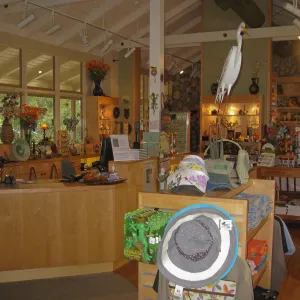 Garden shop