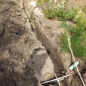 Arroyo sewer line construction