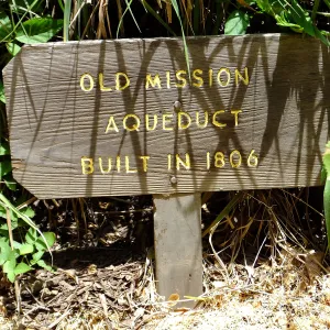 Mission Aqueduct sign