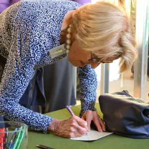 Pritzlaff Conservation Center, Wishes in the Walls event