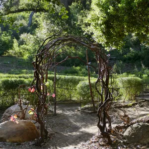 Centennial Maze, Entrance Arch