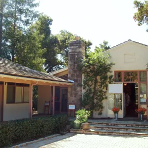 Blaksley Library, north face and North Wing