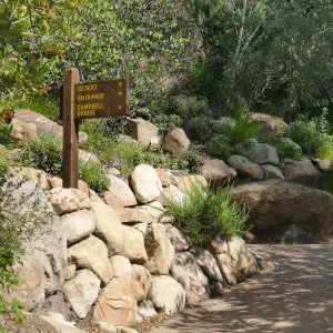 Wayfinding sign 13cb