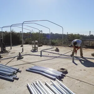 Construction at the Hort Unit, SBBG staff install the new shade structure, Heather Wehnau, James Lechuga