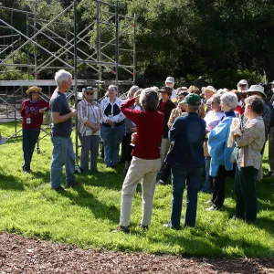 Toad Hall Construction, Patrick Dougherty orienting volunteers
