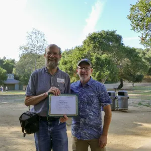 SBBG Staff Picnic 2018, Randy Wright 10-year service award