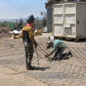 Construction of Herb Parker's â€˜Haven' labyrinth, welding roof framework