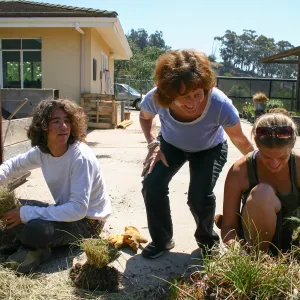 Volunteer, Betsy Collins, Heather Wehnau working at Horticulture Unit