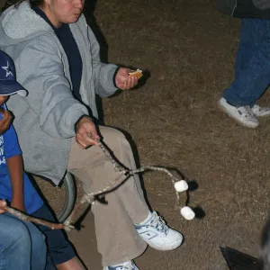 FamCamp 2009, roasting marshmallows
