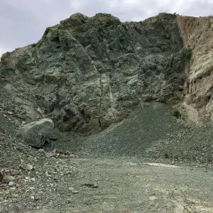 Serpentine outcrop, Jawbone Canyon, Kern County