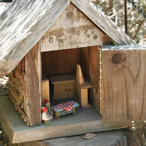 Centennial Maze, Gnome House