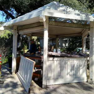 Preparing entry kiosk for renovation