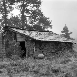 Abandoned Cahuilla Indian Cabin, Santa Rosa Mountain