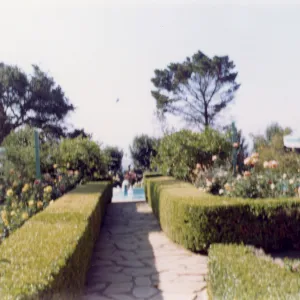 Gane / Lotterhos residence Garden