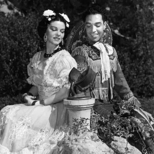 SBBG Sundial with Spanish Dancers