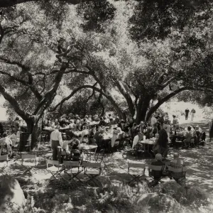Members Day, 1961, under the Meadow Oaks
