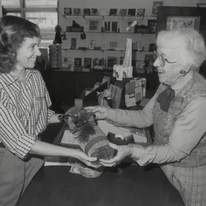 Gift Shop Volunteer