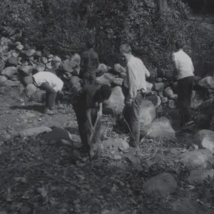 Mission Creek clean-up after the Coyote Fire, Santa Barbara Junior High Volunteers