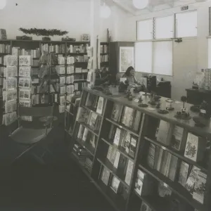 Garen Book Shop, interior