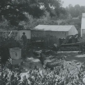 Herbarium construction trench